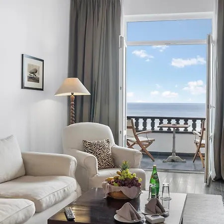 Hotel Hvd Boutique Oasis - Private & Free Parking 5*