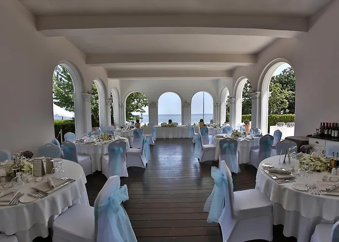 Hotel Hvd Boutique Oasis - Private & Free Parking