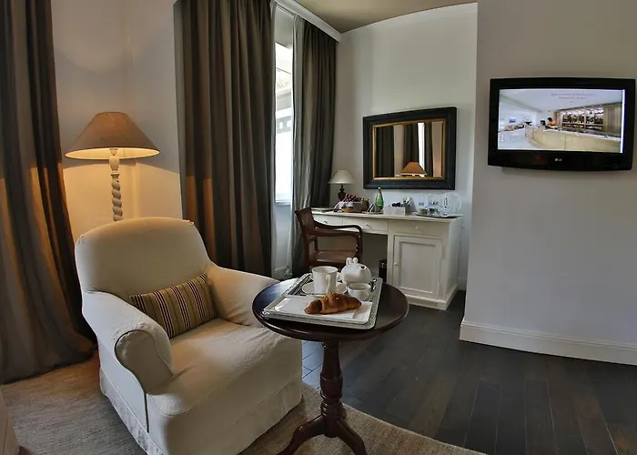 Hotel Hvd Boutique Oasis - Private & Free Parking