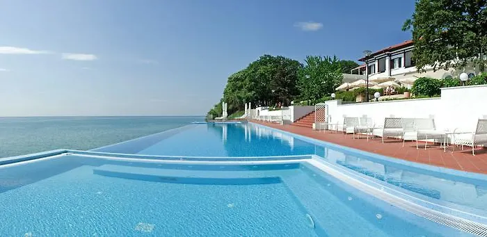 Hotel Hvd Boutique Oasis - Private & Free Parking 5*